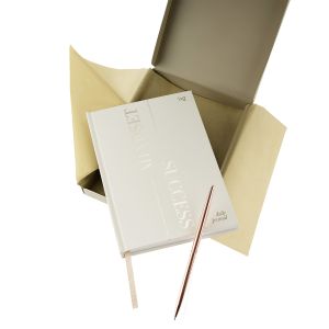 Ежедневник А5 136л. недатированный BG Mindset. Liner в подарочной коробке, обложка soft touch 66876